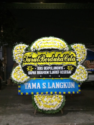 Papan Bunga Duka di Panimbang